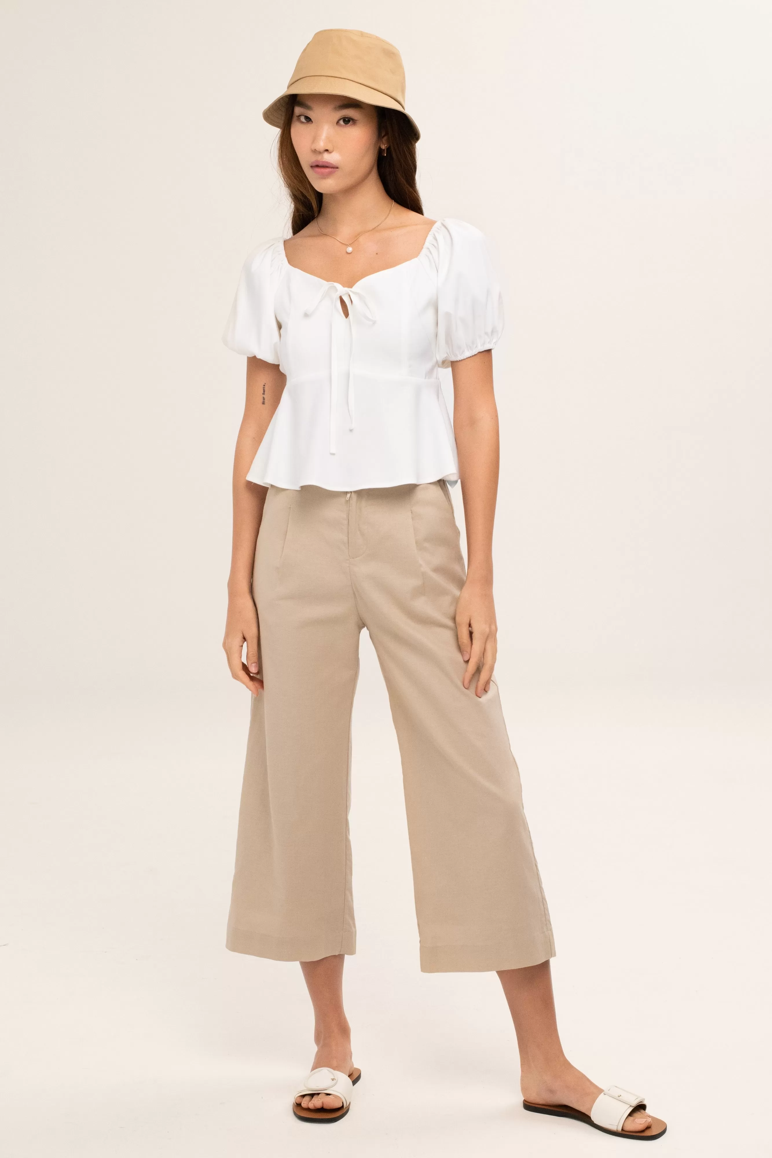 Barbara Culottes in Beige