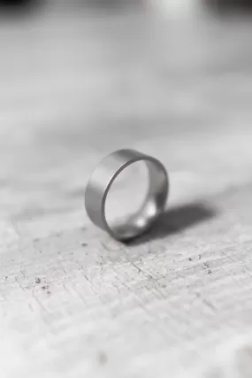 BRUSHED SINGLE RING