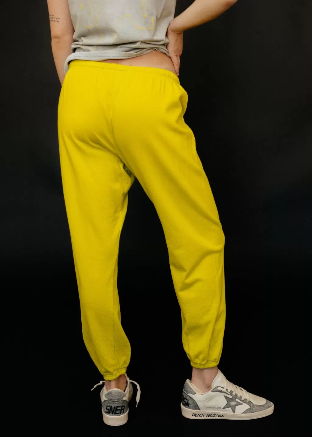 FREECITY Large Sweatpant in GloYellow