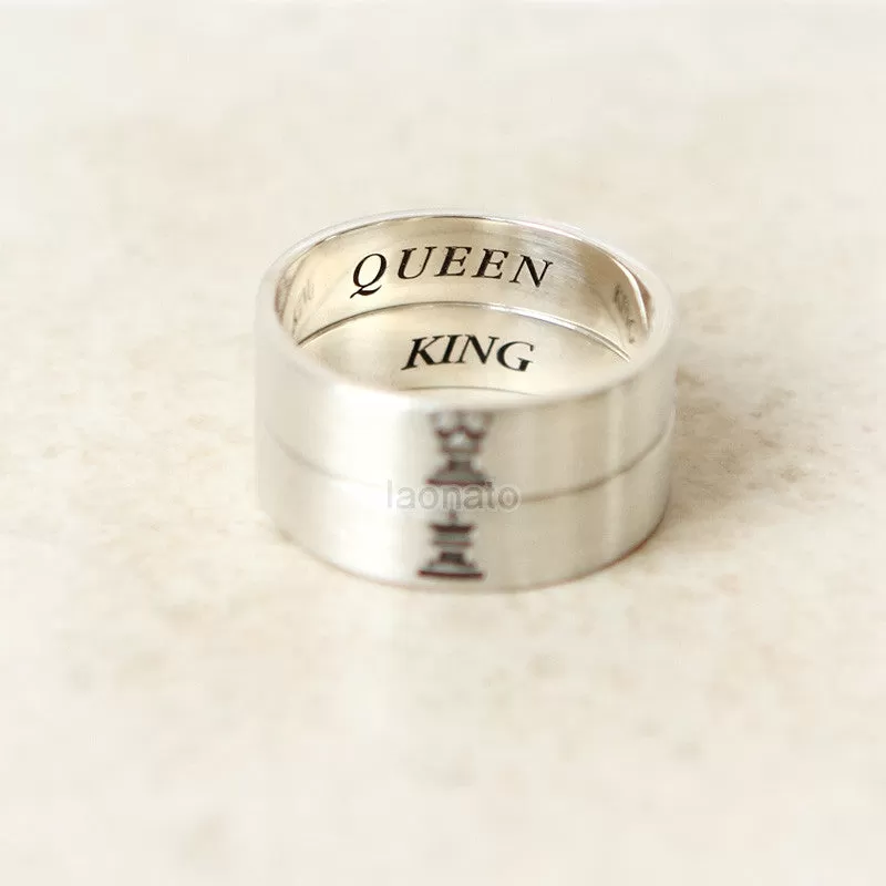 Horizontal King and Queen Ring in sterling silver, Couples Ring, Custom Personalized Initial Ring