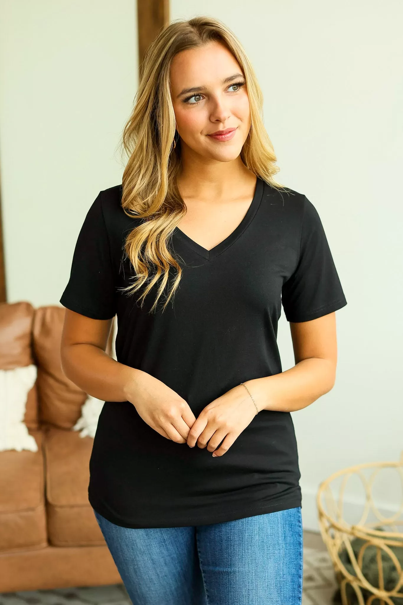 IN STOCK Olivia Tee - Black