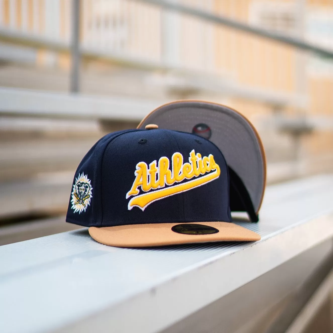 New Era Oakland Athletics Good Grey UV (Navy/Khaki)