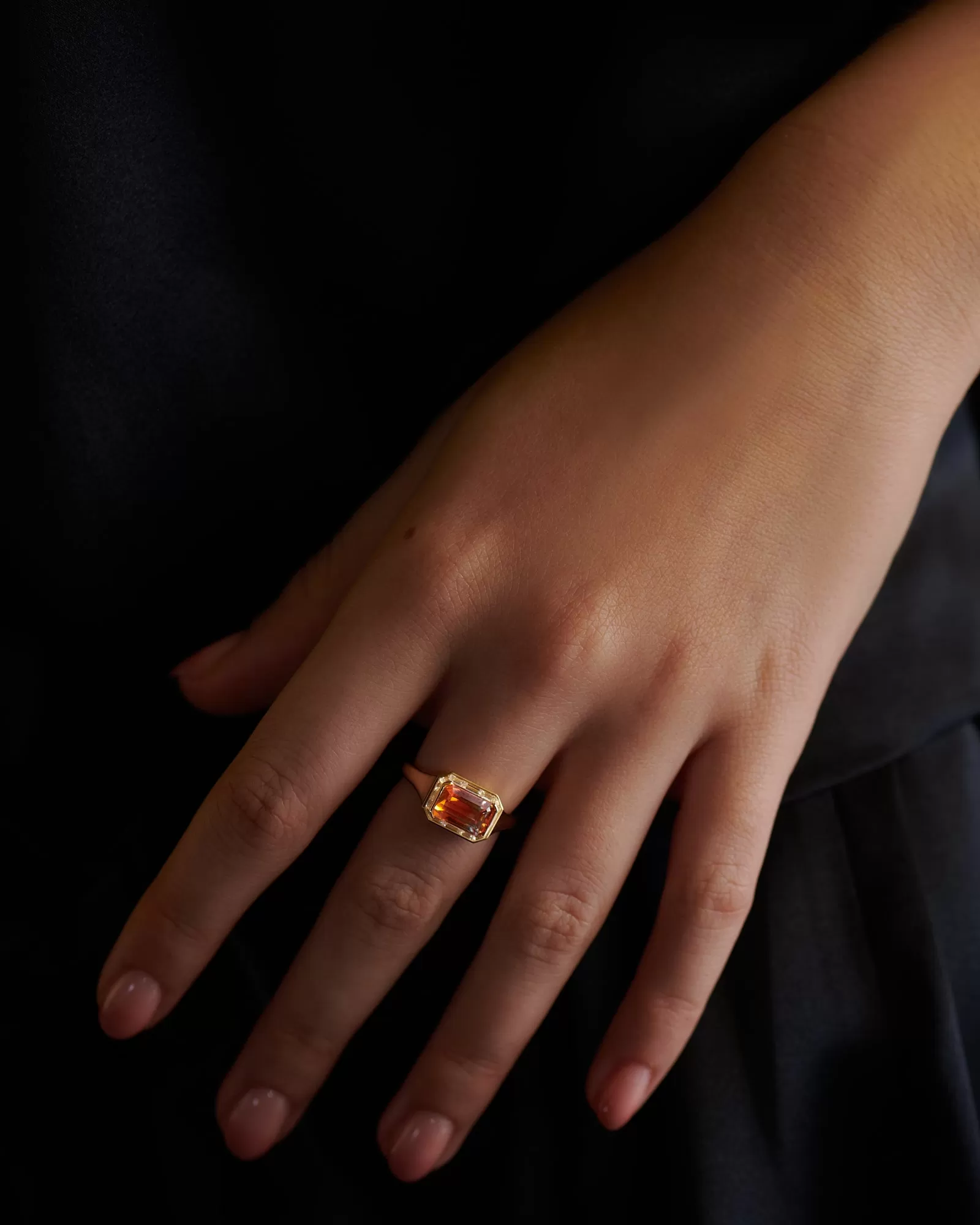 OOAK Orange Parti Sapphire & Trapeze Diamond Ring