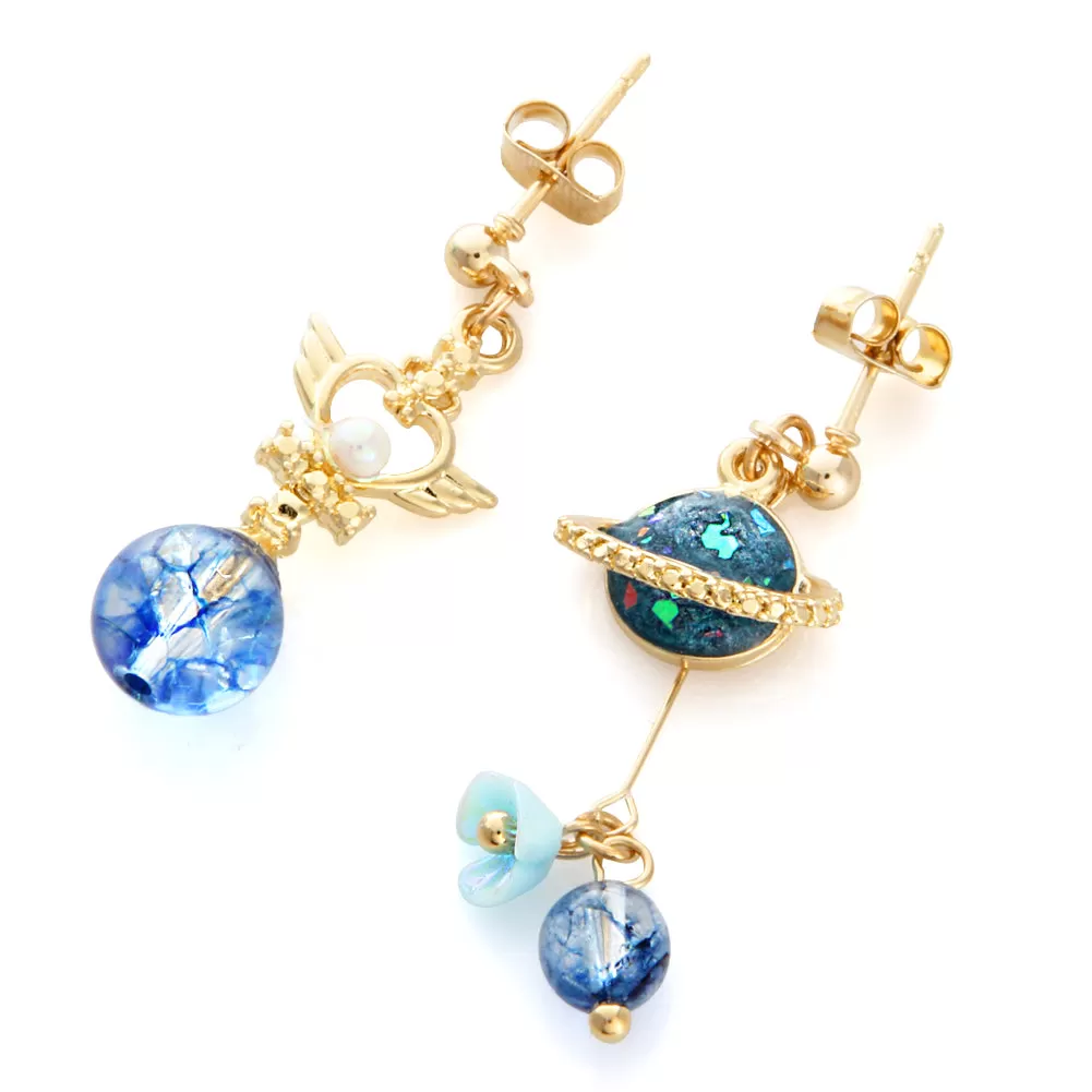 Planet  and Heart Mismatched Drop Earrings