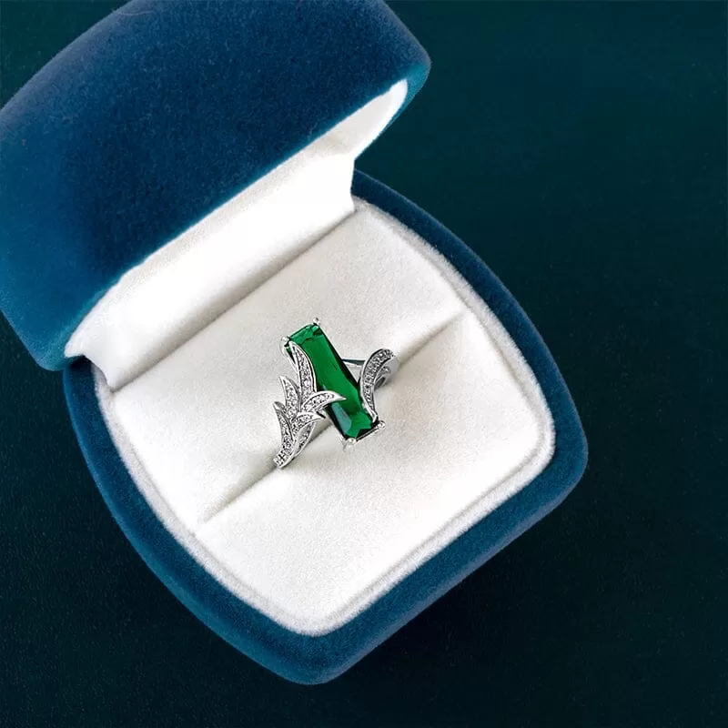 Pretty Classic Rectangle Shape Emerald Ring - 925 Sterling Silver