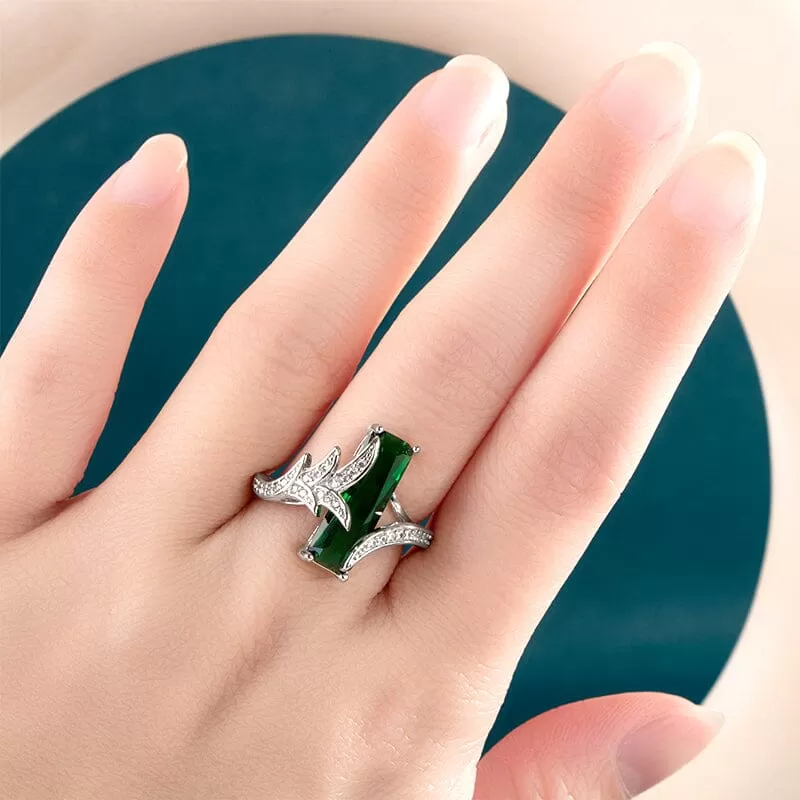 Pretty Classic Rectangle Shape Emerald Ring - 925 Sterling Silver