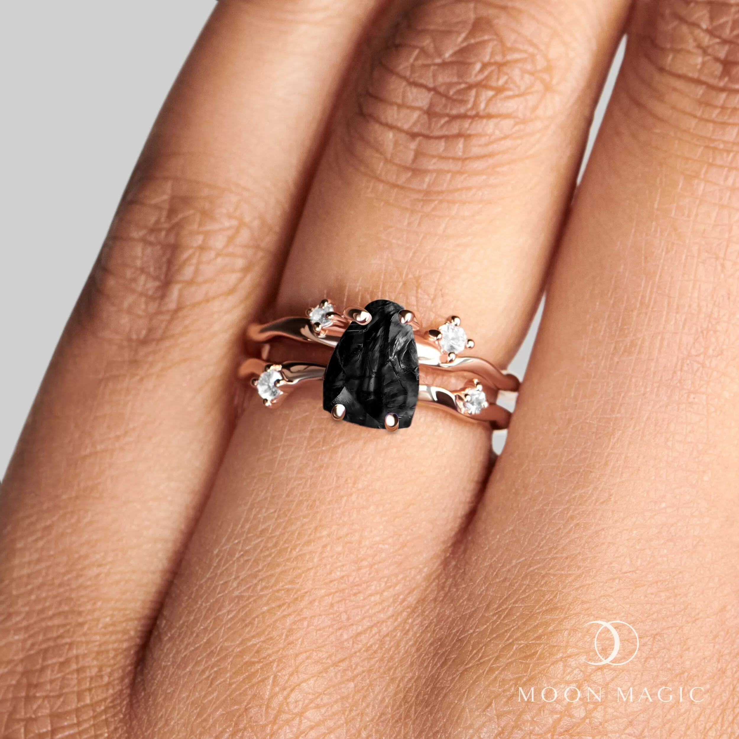 Raw Crystal Ring - Flow Black Obsidian