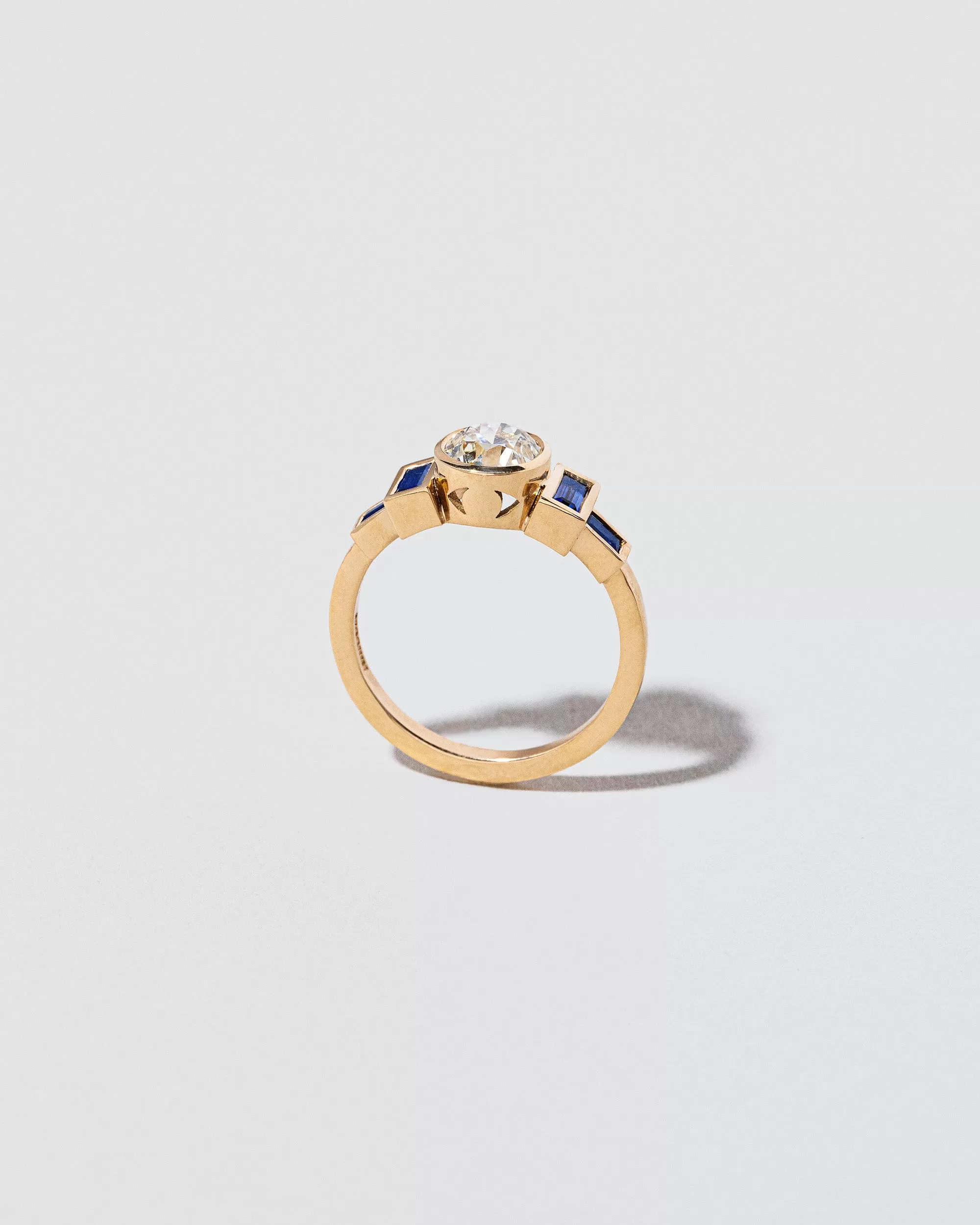 Third Eye Ring - White Diamond & Blue Sapphire